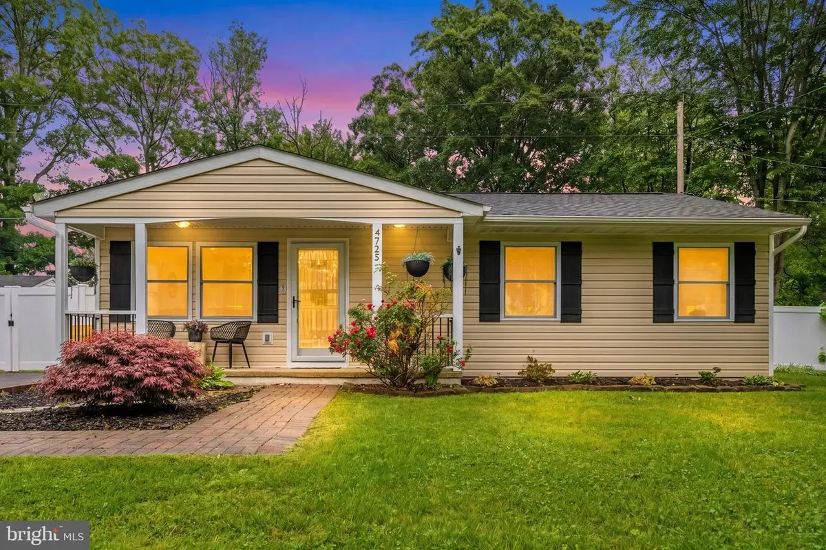 4725 Frederick Ave, Shady Side, MD 20764 - #1