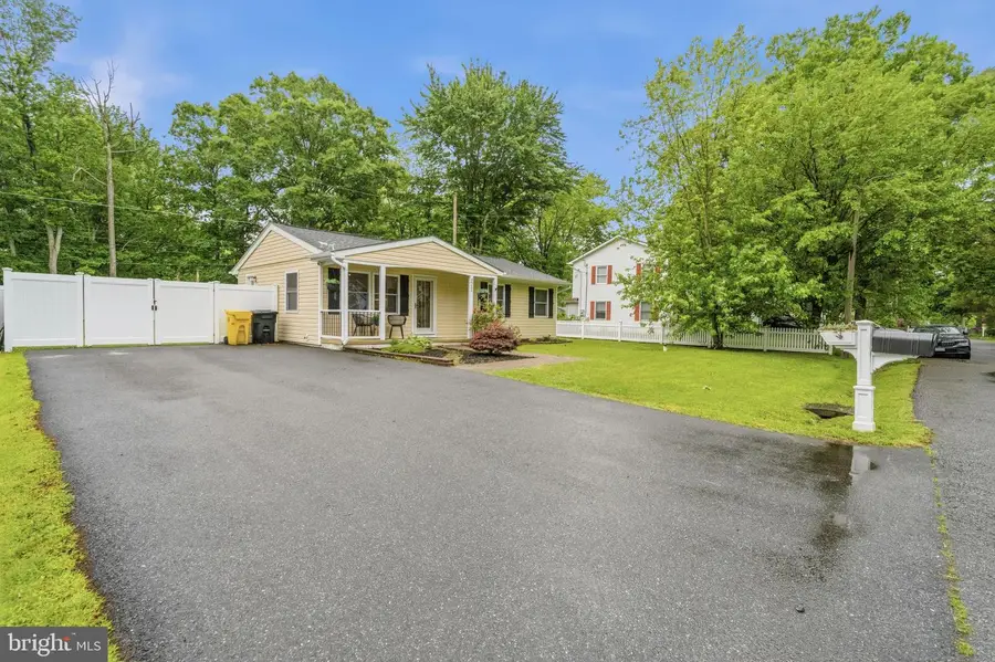 4725 Frederick Ave, Shady Side, MD 20764 - #3