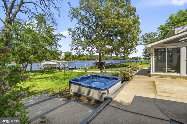 458 Fairoak Dr, Severna Park, MD 21146 - #2