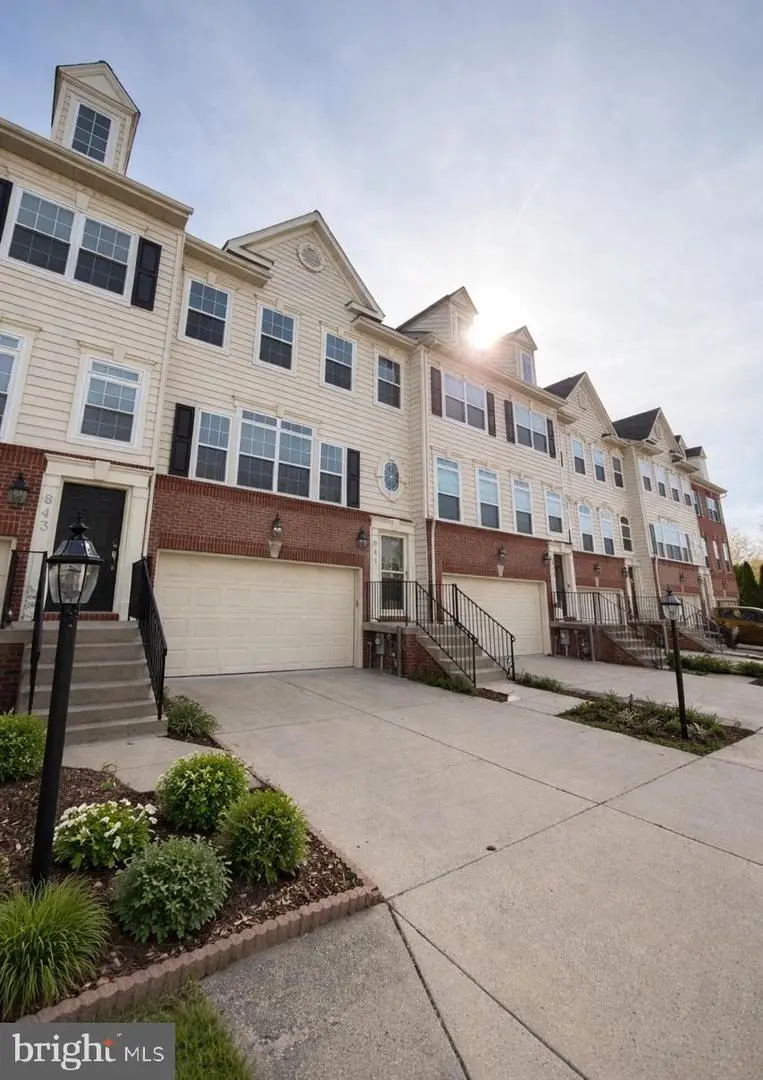 841 Oriole Ave, Glen Burnie, MD 21060 - #1