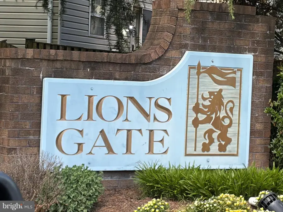 601 Forest Walk Ln #201, Odenton, MD 21113 - #2