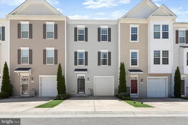 215 Gunther Pl, GLEN BURNIE, MD 21060
