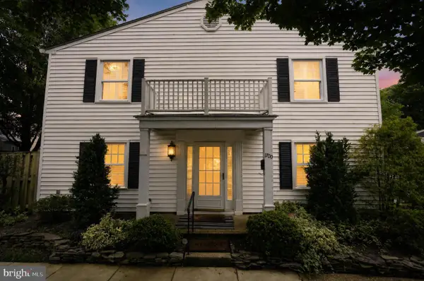 1700 Granite Ct, CROFTON, MD 21114
