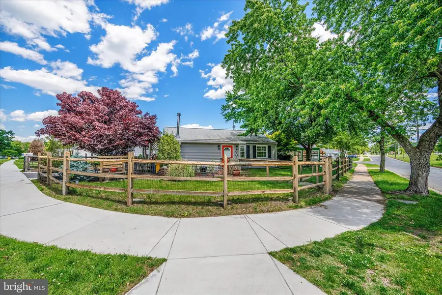 801 Dale Rd, Glen Burnie, MD 21060 - #2