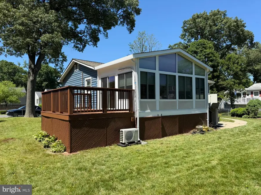 675 211th St, Pasadena, MD 21122 - #2