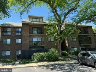 300 Hilltop Ln #300i, Annapolis, MD 21403 - #2
