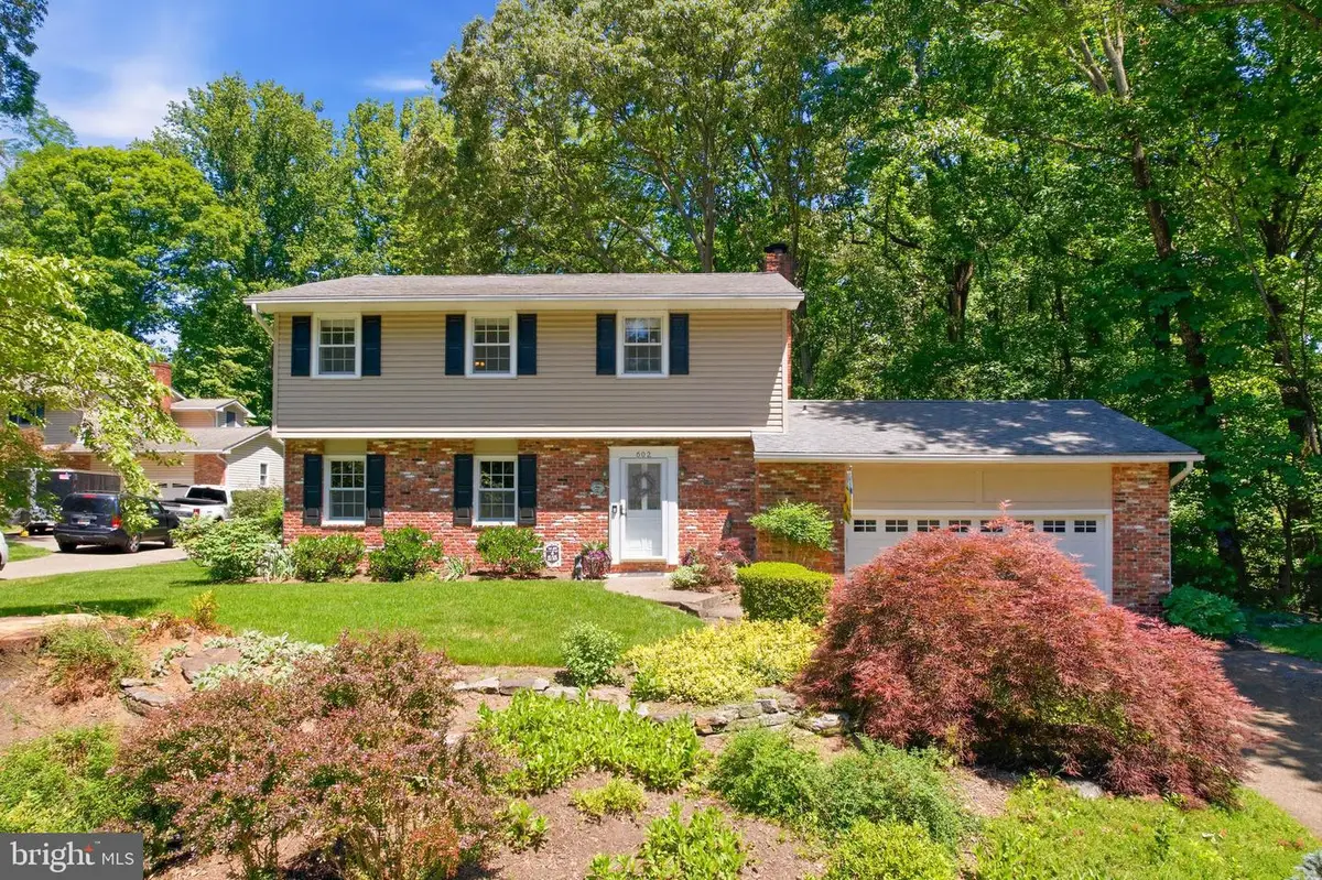 602 Bay Hills Dr, Arnold, MD 21012 - #1