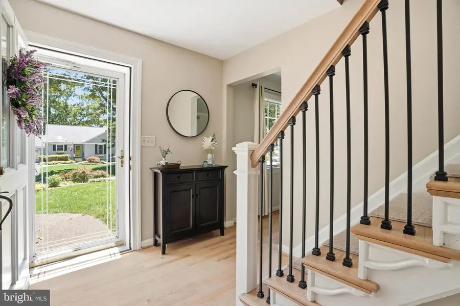 602 Bay Hills Dr, Arnold, MD 21012 - #3