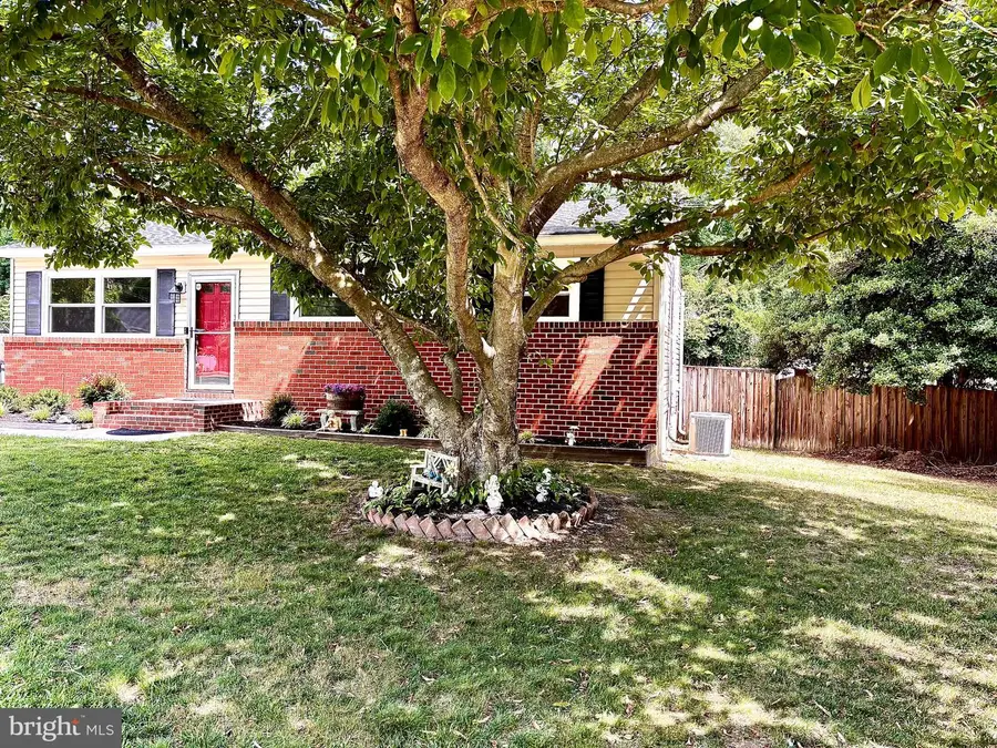 464 Martin Dr, Millersville, MD 21108 - #2