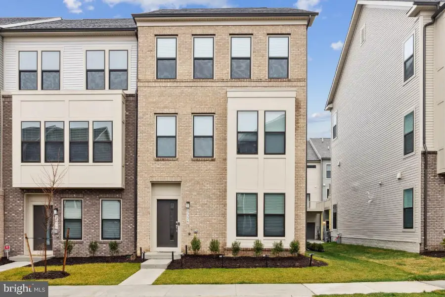3336 Cormorant Dr, Laurel, MD 20724 - #2