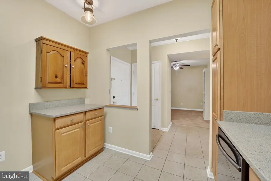 8615 Wandering Fox Trl #305, Odenton, MD 21113 - #3
