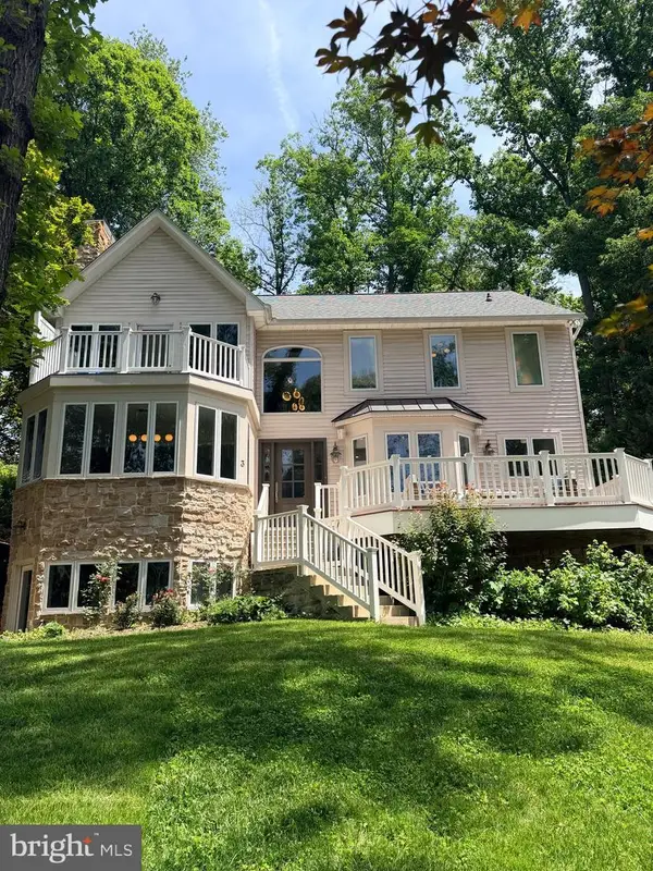 3 West Ln, SEVERNA PARK, MD 21146