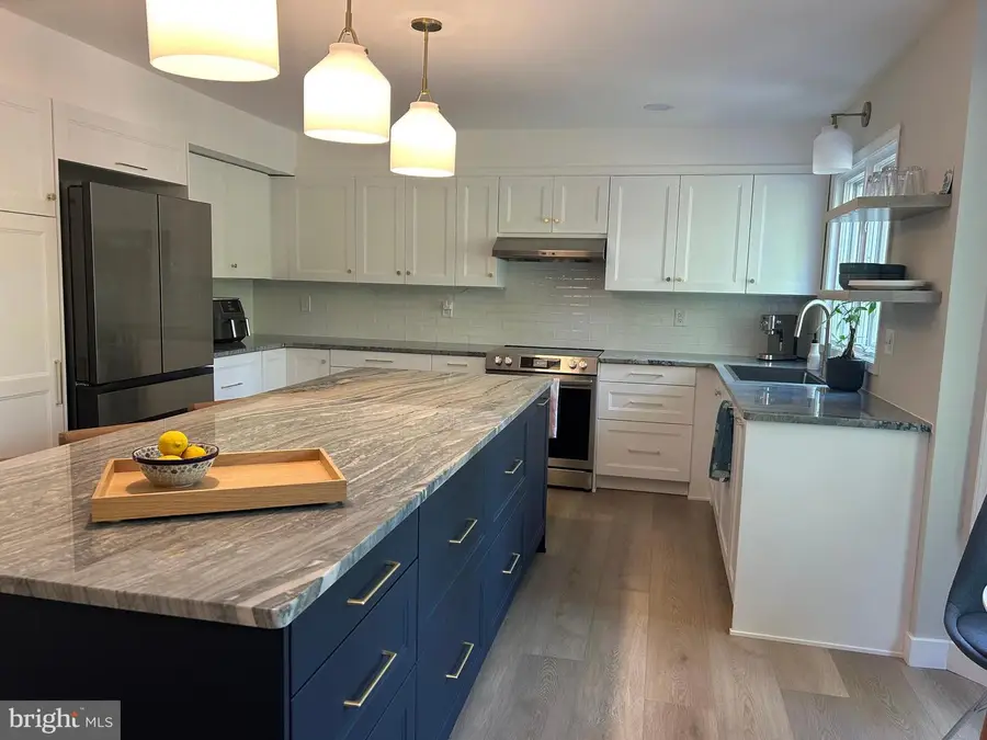3 West Ln, Severna Park, MD 21146 - #3