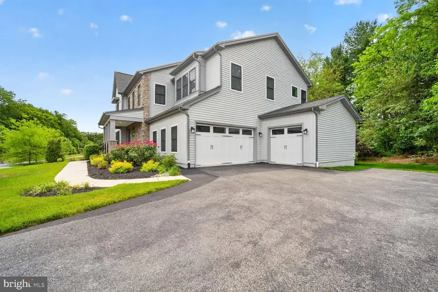 1660 Grand Meadow Dr, Gambrills, MD 21054 - #3
