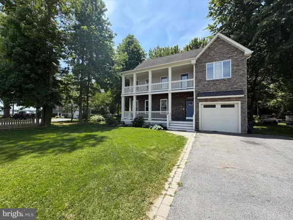 1007 Galesville Rd, GALESVILLE, MD 20765