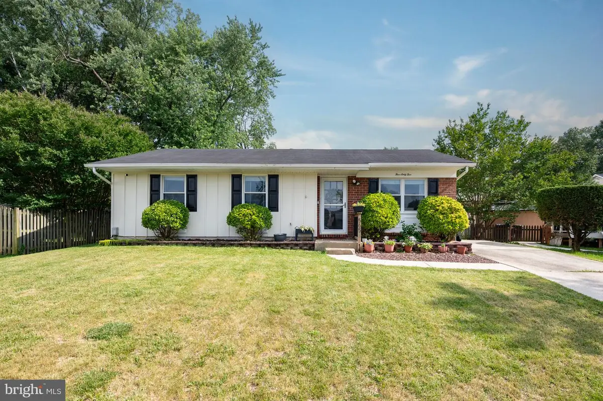 565 Lanny Ct, Millersville, MD 21108 - #1