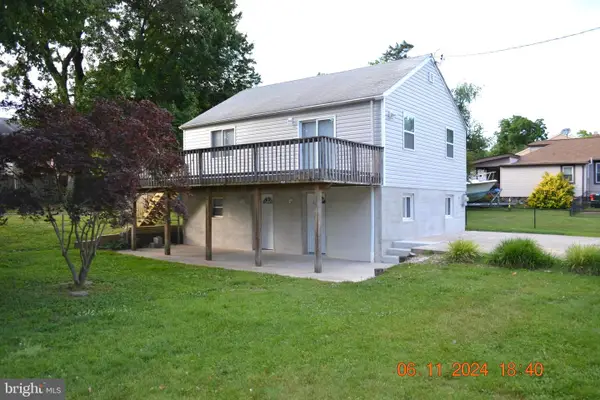 329 Bar Harbor Rd, PASADENA, MD 21122