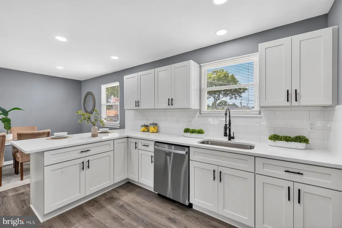 406 Silver Run Rd, Edgewater, MD 21037 - #1