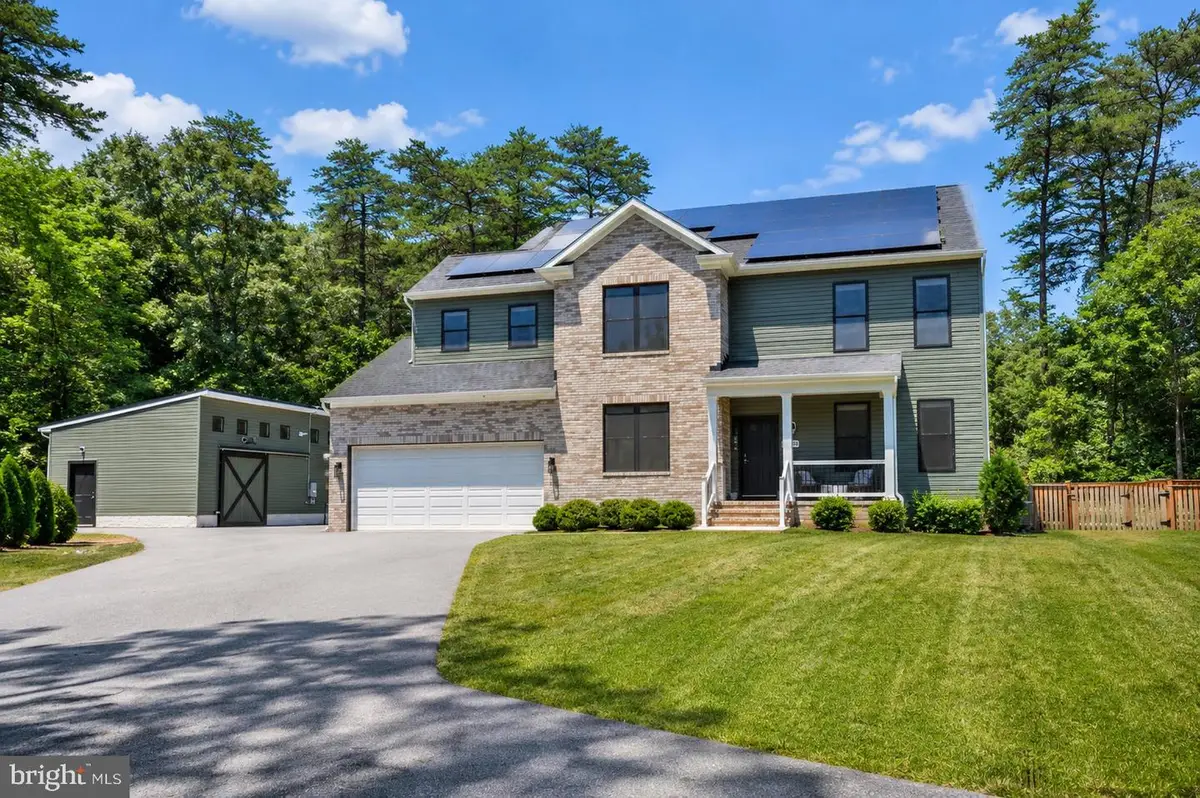 8215 Athena Ln, Severn, MD 21144 - #1