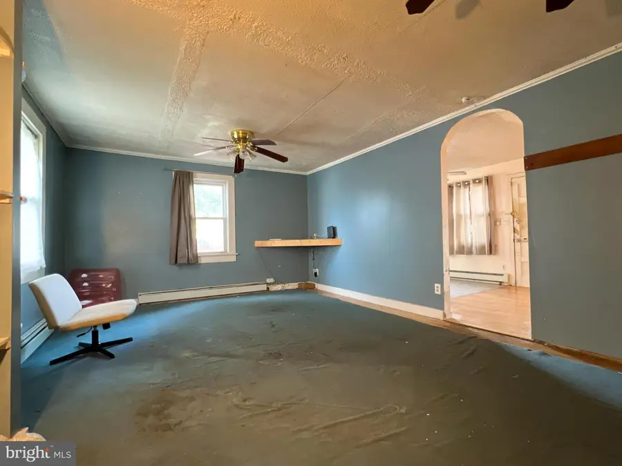 5702 Redmond St, Baltimore, MD 21225 - #2