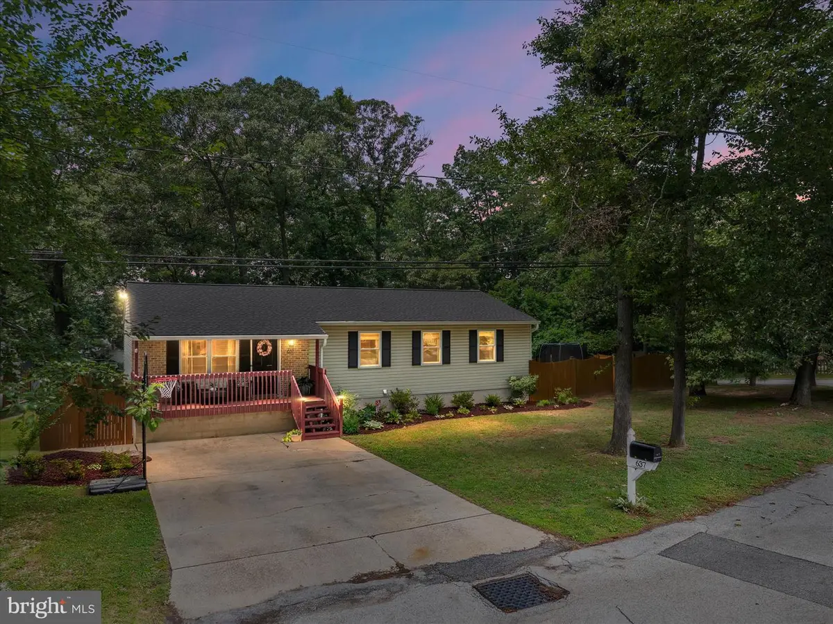 637 Hollywood Rd, Severna Park, MD 21146 - #1