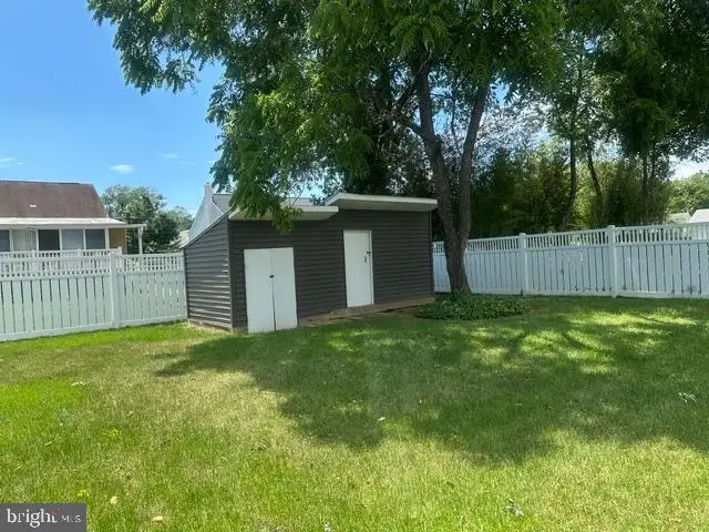 207 Hance Ave, Linthicum Heights, MD 21090 - #3