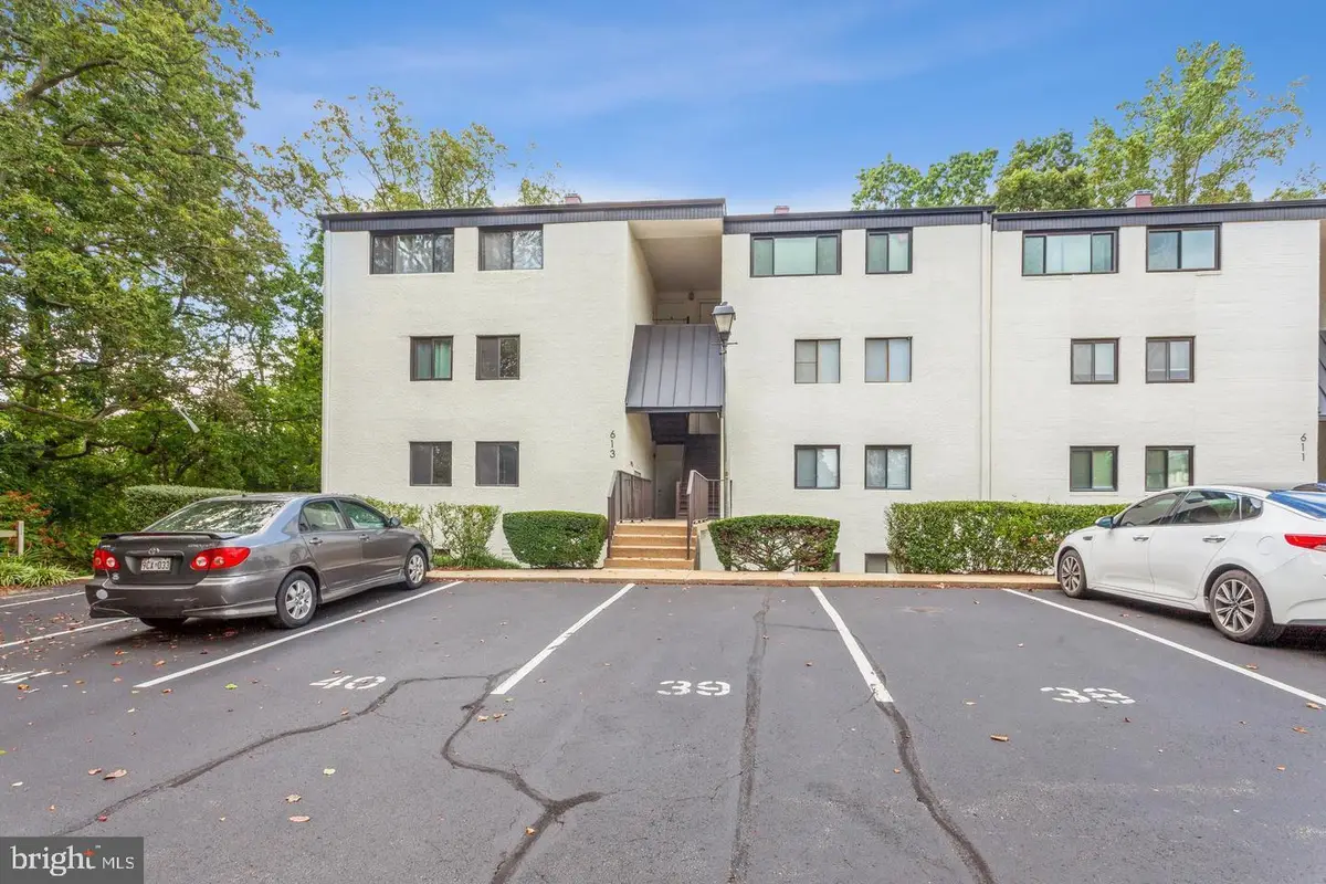 613-b Oakland Hills Ct #201, Arnold, MD 21012 - #1