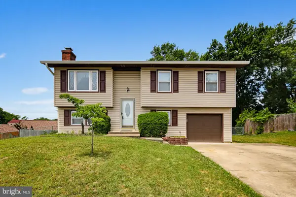 7802 Bastille Rd, SEVERN, MD 21144