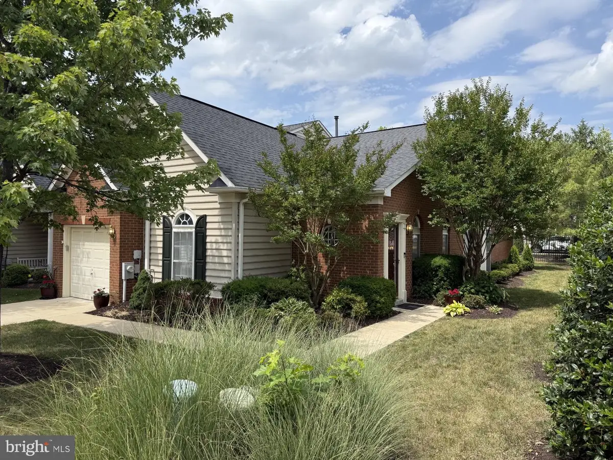 338 Hamlet Cir, Edgewater, MD 21037 - #1