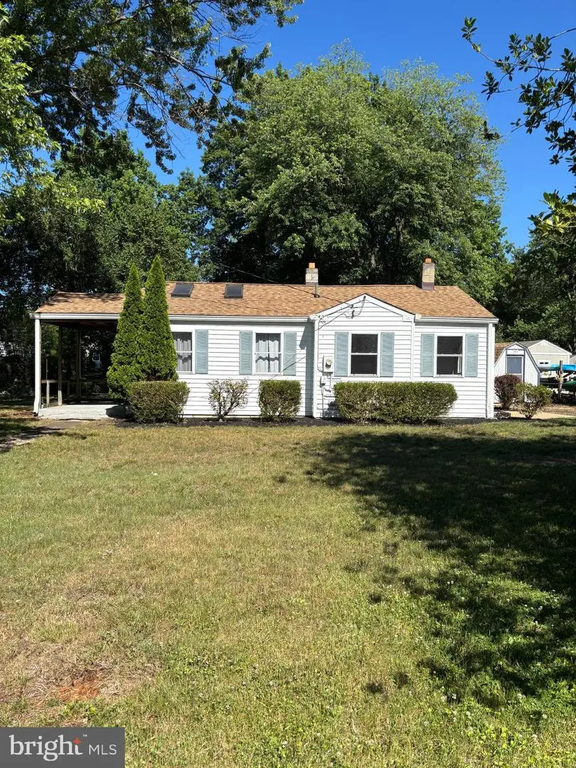 303 Holly Rd, Edgewater, MD 21037 - #1