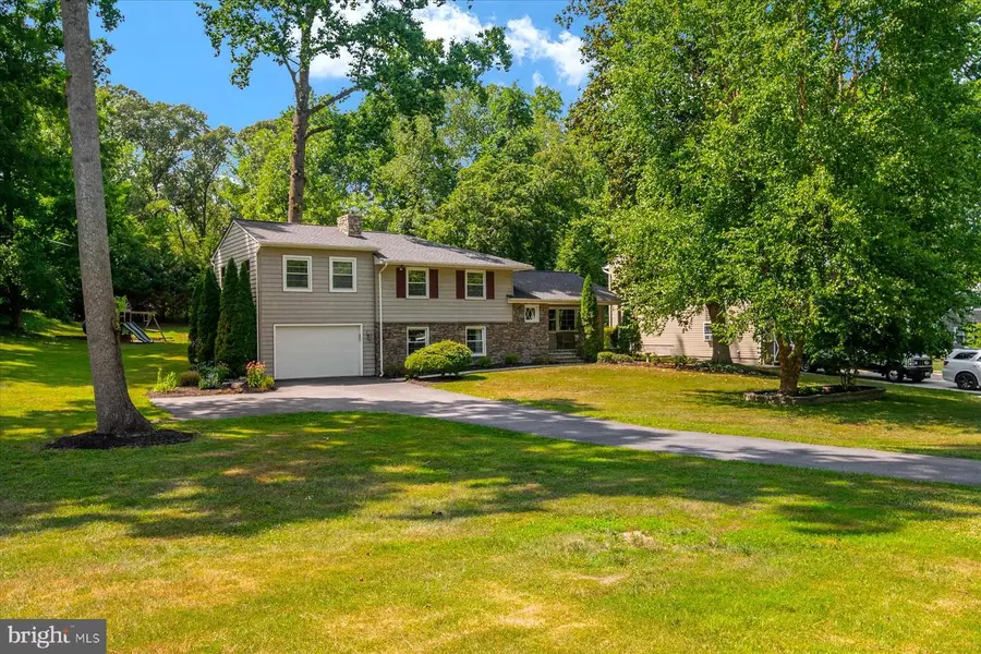 1134 Valley Dr, Pasadena, MD 21122 - #3