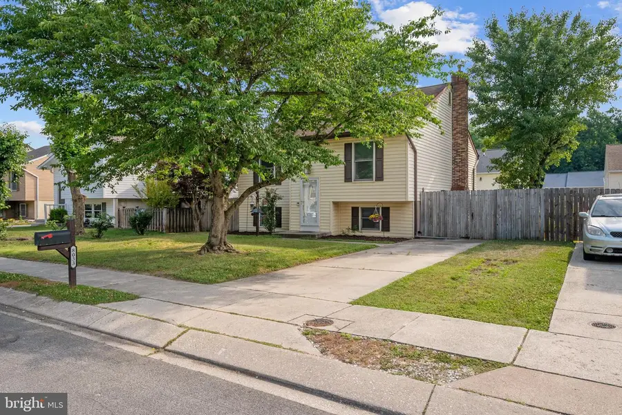 8033 Escalon Ave, Pasadena, MD 21122 - #3