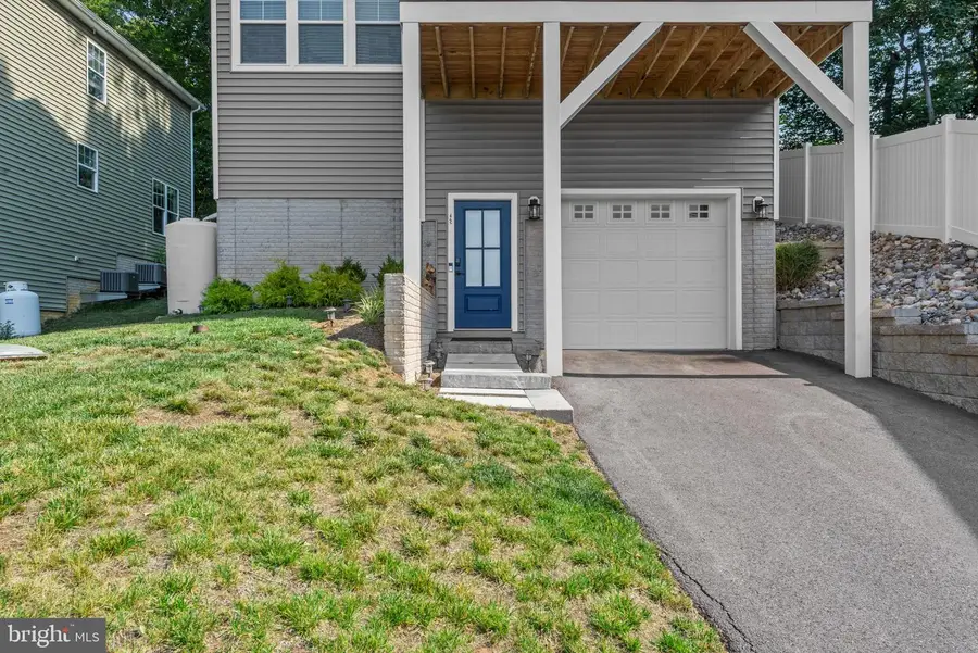 425 Walnut Dr, Edgewater, MD 21037 - #2