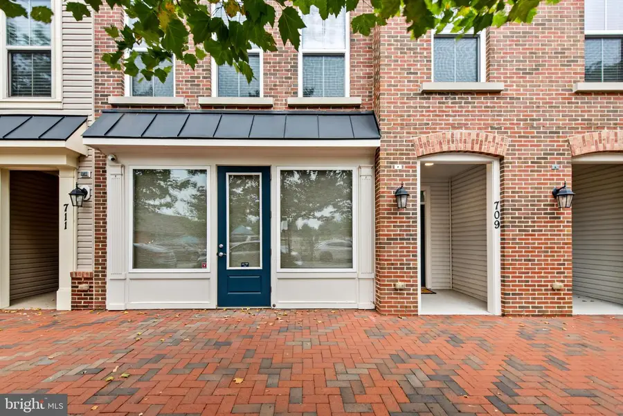 709 Skippers Ln, Annapolis, MD 21401 - #3