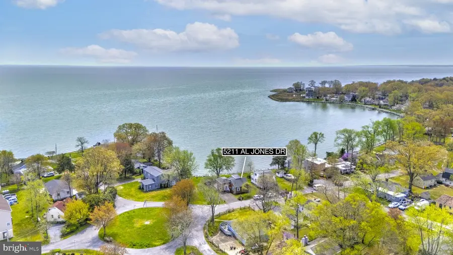 5211 Al Jones Dr, Shady Side, MD 20764 - #2