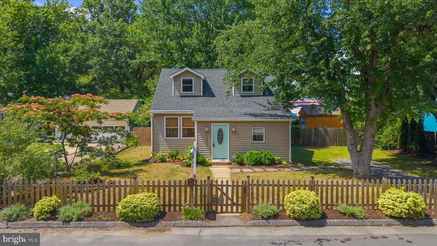 1906 Ridgeville Rd, Edgewater, MD 21037 - #2