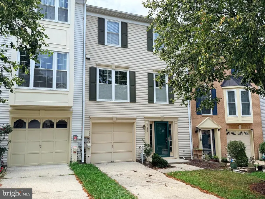8624 Savannah River Rd, Laurel, MD 20724 - #2