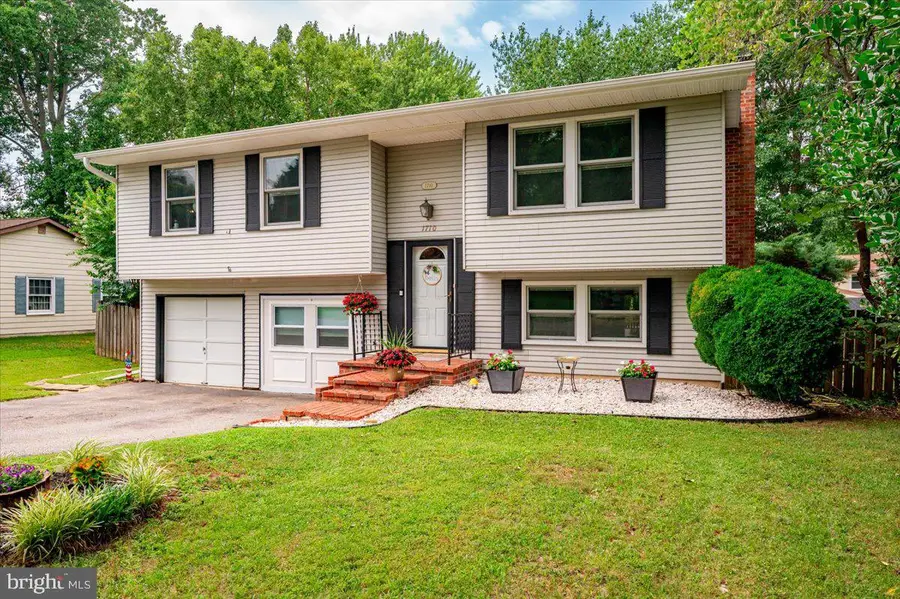 1710 Fallsway Dr, Crofton, MD 21114 - #3