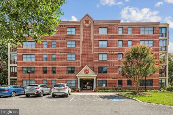 604 Mckinsey Park Dr #301, SEVERNA PARK, MD 21146