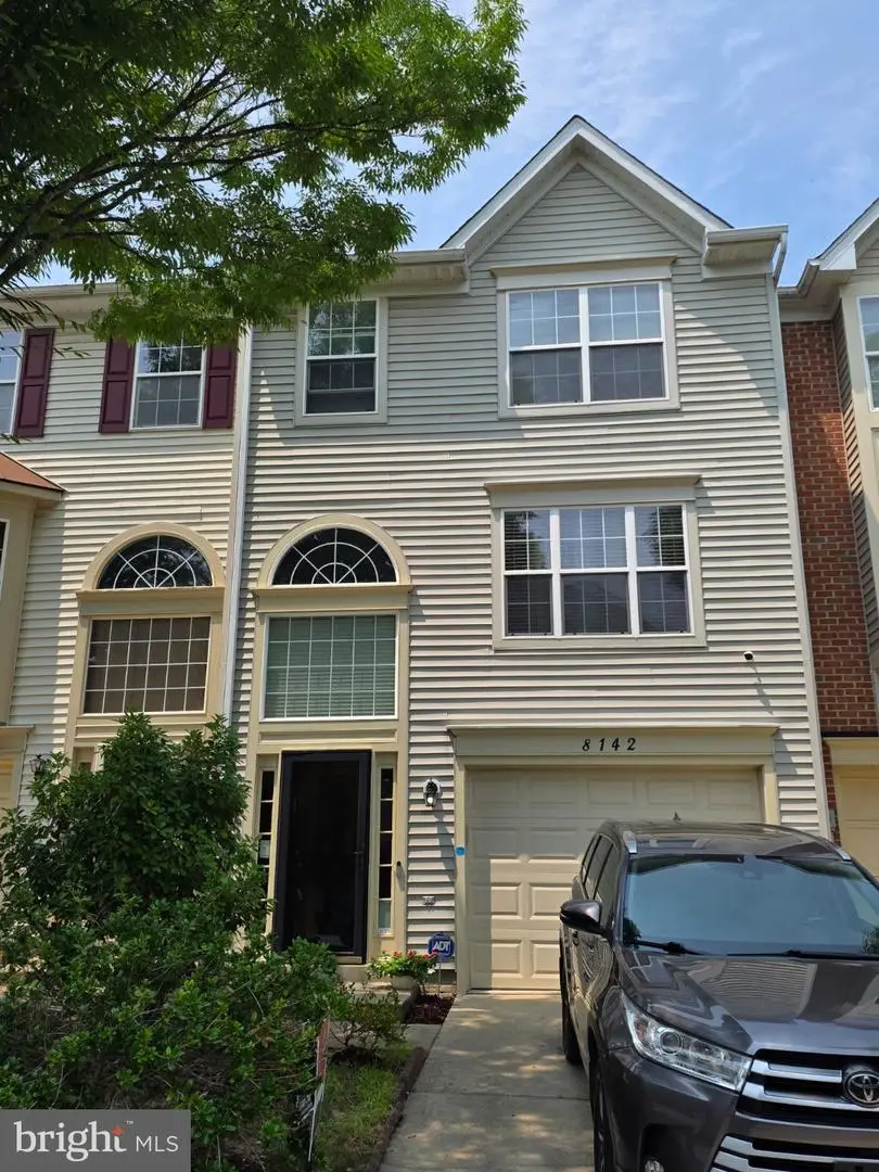 8142 Mallard Shore Dr, Laurel, MD 20724 - #1