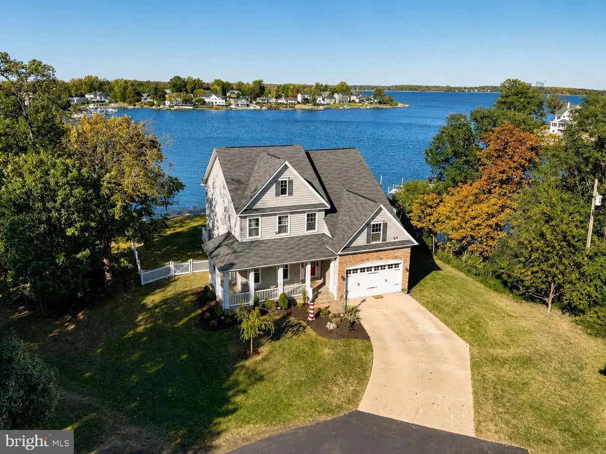 3956 Honeysuckle Dr, Edgewater, MD 21037 - #1