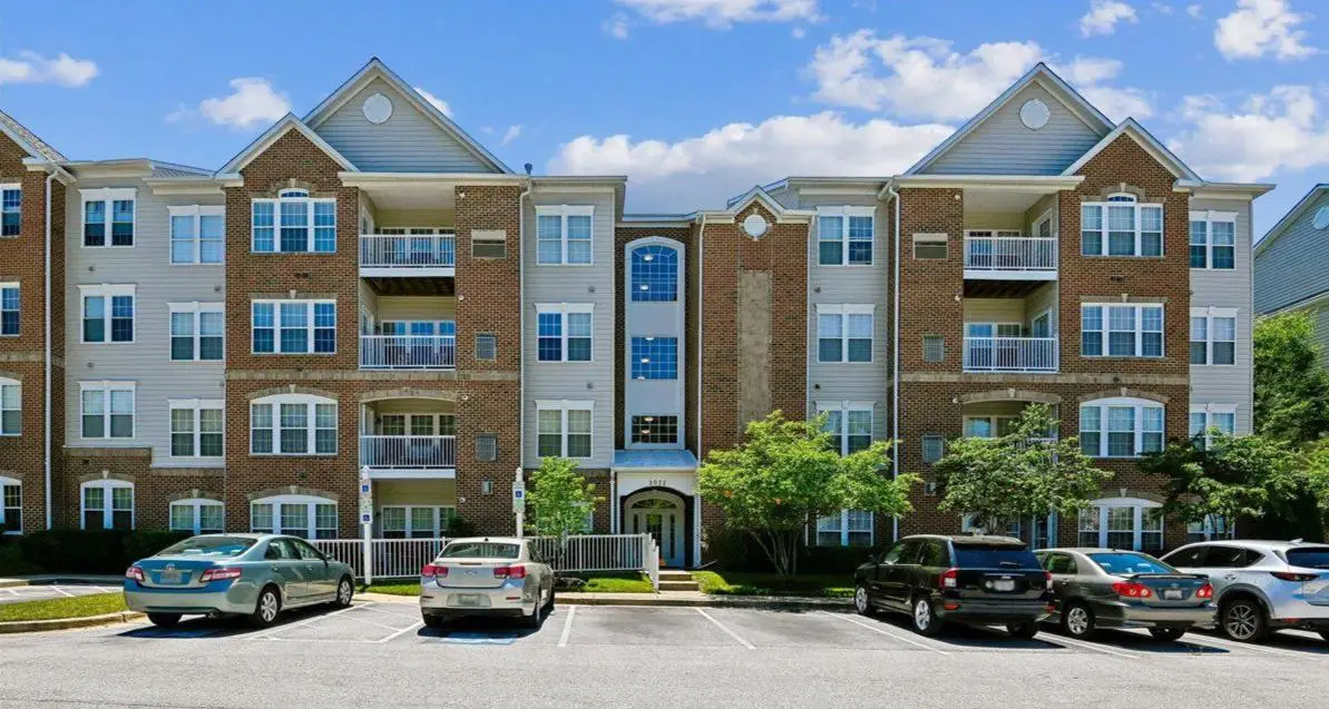 1011 Samantha Ln #302, Odenton, MD 21113 - #1