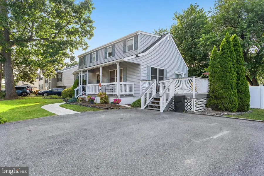758 210th St, Pasadena, MD 21122 - #3