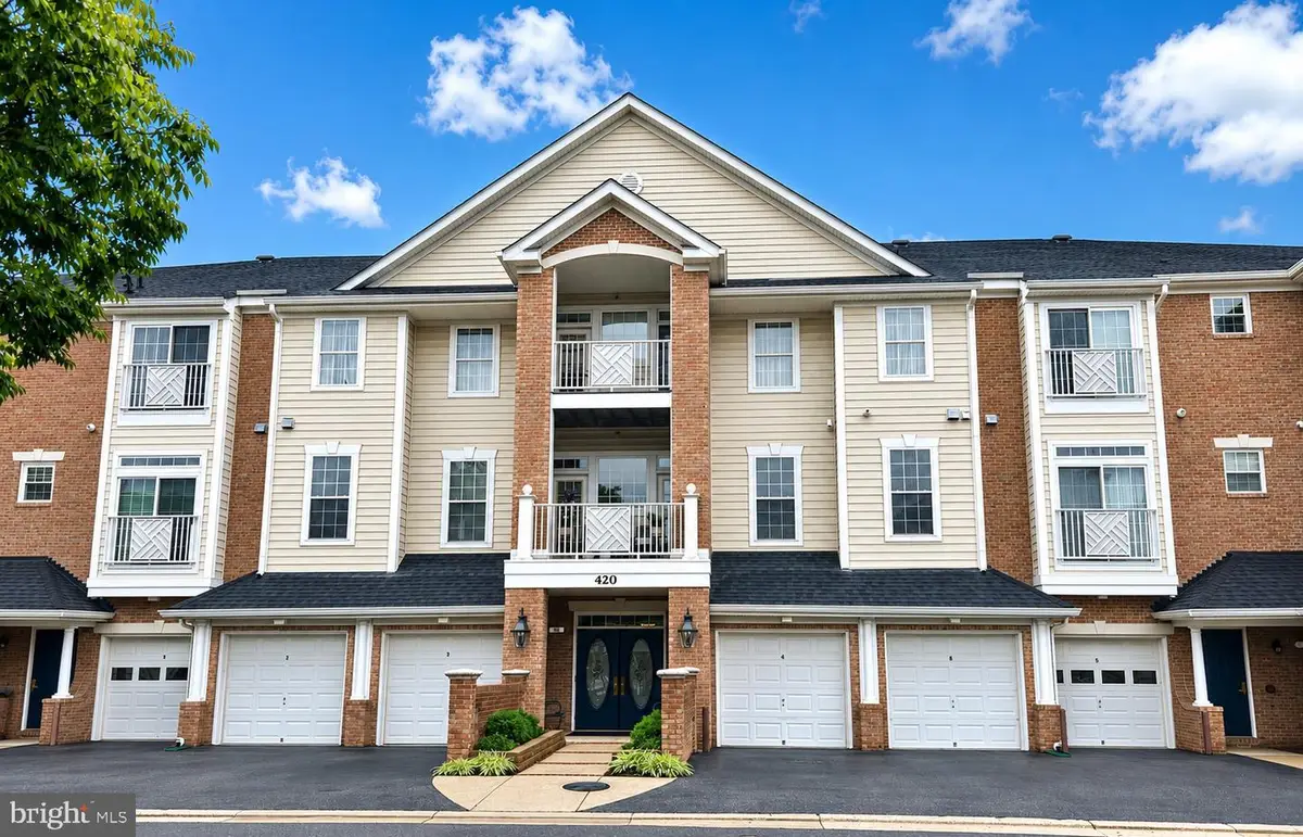 420 Hamlet Club Dr #304, Edgewater, MD 21037 - #1