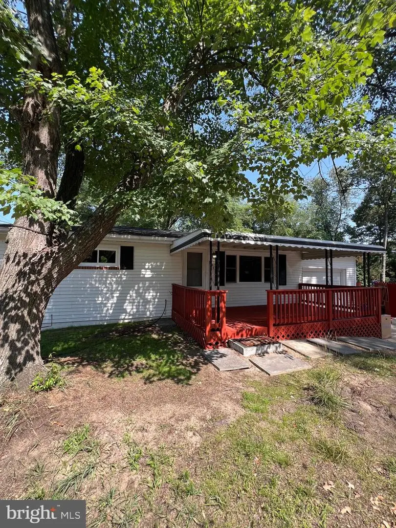 251 9th St, Pasadena, MD 21122 - #1