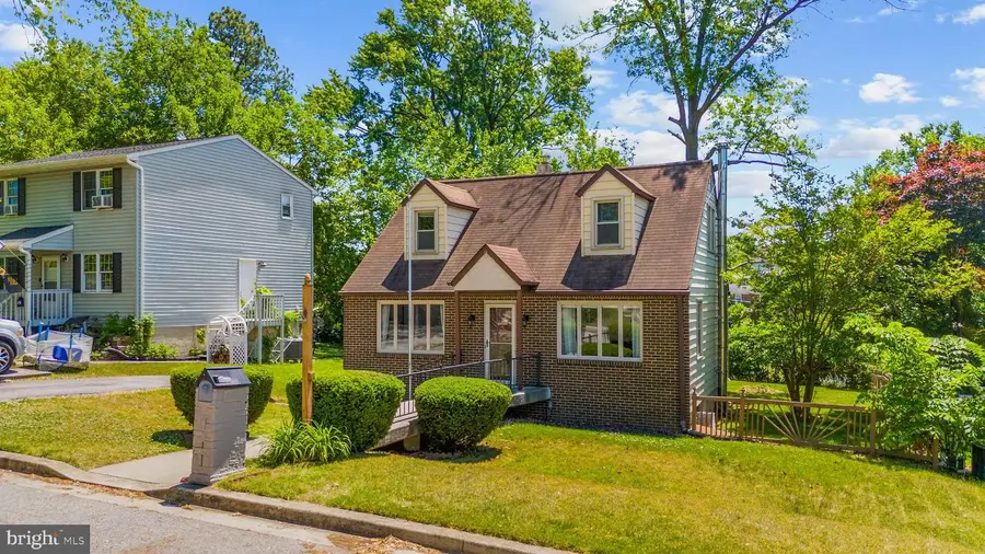 205 7th Ave, Baltimore, MD 21225 - #2