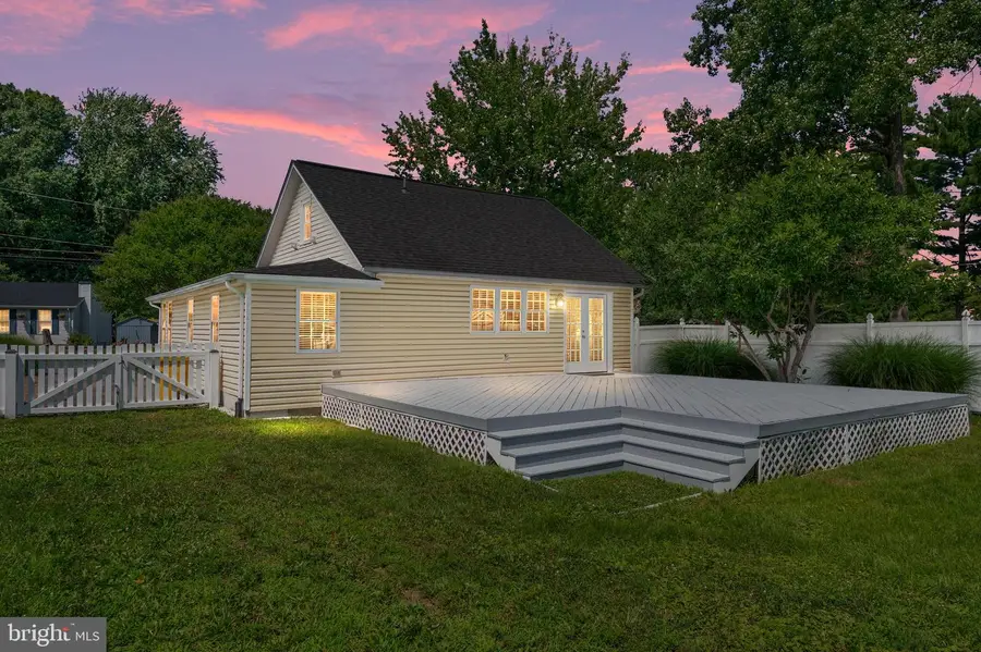 5541 Exeter St, Churchton, MD 20733 - #2