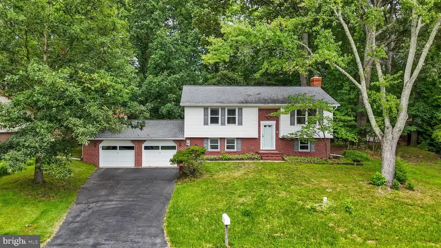 130 Circle Rd, Pasadena, MD 21122 - #2