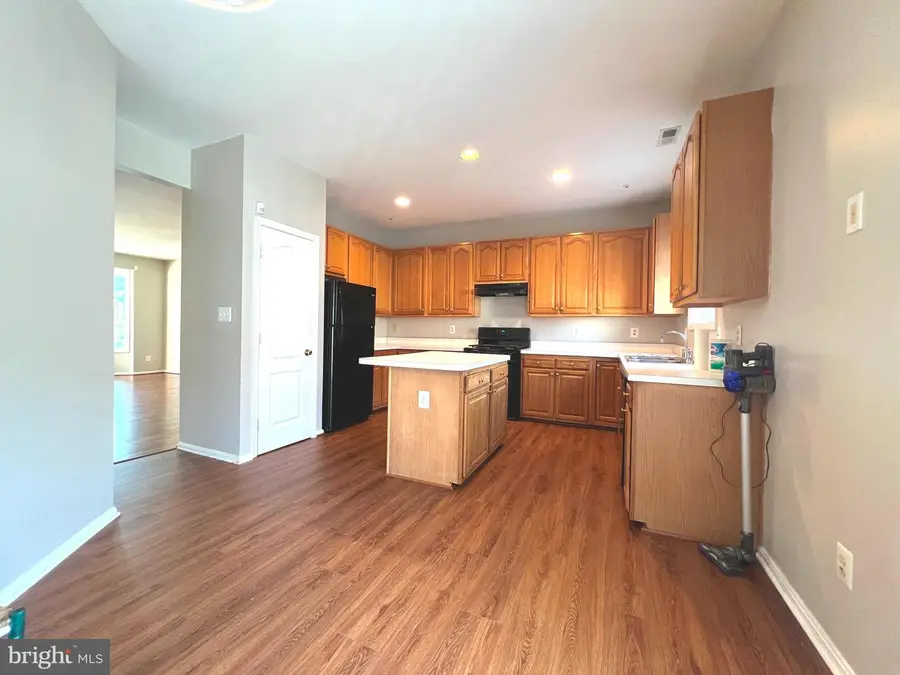 1727 Wood Carriage Way #105, Severn, MD 21144 - #3