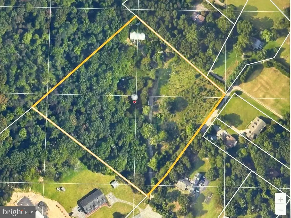 8400 New Cut Rd, Severn, MD 21144 - #1
